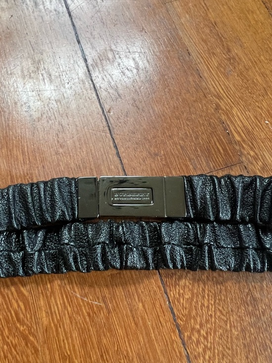 Vintage Burberry Black Gathered Leather Belt with Gunmetal Plaque Buckle - Picture 3 of 10